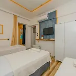 Alis Hotel