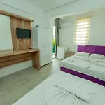 Alis Hotel