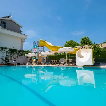 Alis Hotel