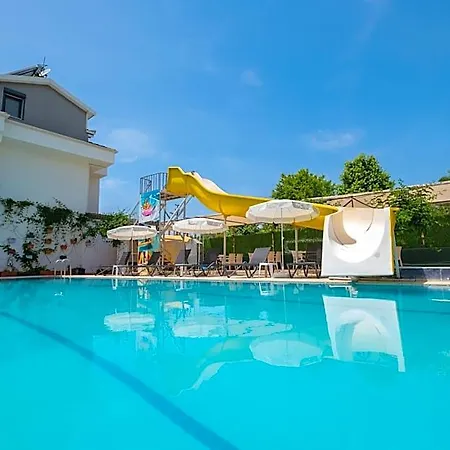 Alis Hotel