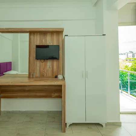 Alis * フェティエ